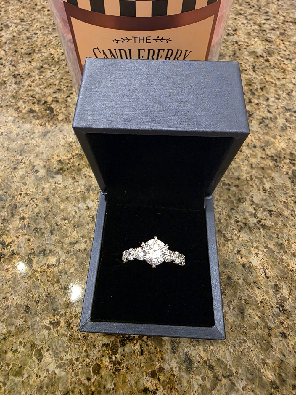 ITALO Jewelry Elegant Black Ring Box for Women